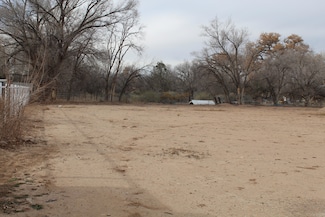 1511 Phoebe Ct SW, Albuquerque, NM 87105