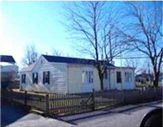 118 Touraine Ave, Hull, MA 02045