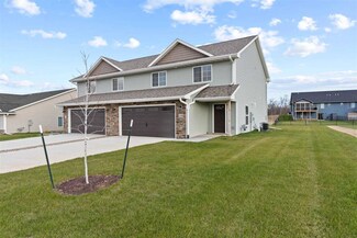 220B Vista Dr, Kalona, IA 52247
