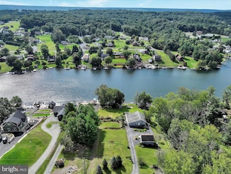 1482 Bearcat Cove, Auburn, PA 17922