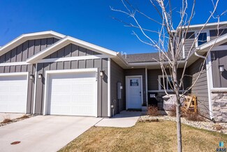 9304 W Ark Place, Sioux Falls, SD 57106