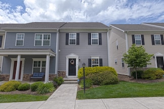 220 Phoenix Blvd NW, Christiansburg, VA 24073
