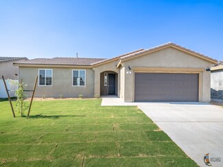 155 Cutting Horse St, Brawley, CA 92227