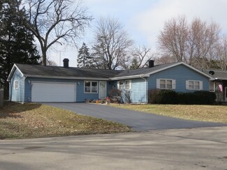 125 W Mckinley St, Waterman, IL 60556
