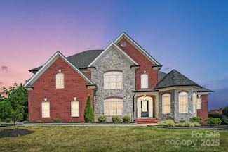 3864 French Fields Ln, Harrisburg, NC 28075
