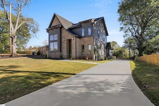 610 Lowndes Hill Rd, Greenville, SC 29607