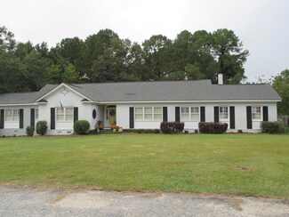 3 Crowson St, Sumter, SC 29150