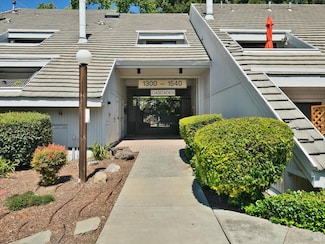 1534 Mission Blvd, Santa Rosa, CA 95409