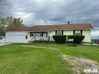 7884 E 1100th St, Macomb, IL 61455