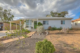 8923 Fairbanks Rd NE, Albuquerque, NM 87112