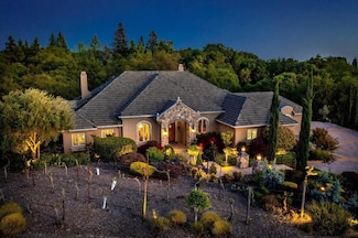 2620 Vineyard Dr, Auburn, CA 95603