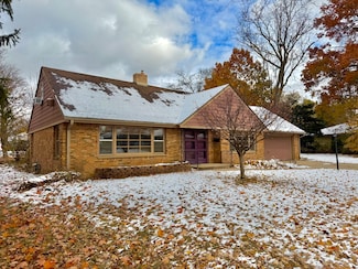 1211 Mayfair Place, Rockford, IL 61107