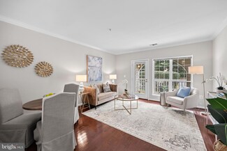 4561 Strutfield Ln Unit 3113, Alexandria, VA 22311