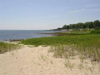 2 Hidden Bay Dr, South Dartmouth, MA 02748