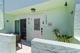1753 Dawn St Unit 305, Sarasota, FL 34231