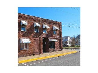 825 Drey St, Arnold, PA 15068