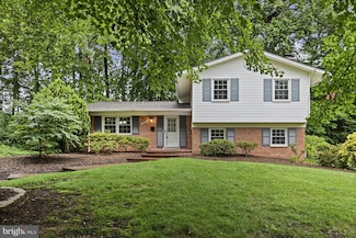 10300 Continental Ln, Fairfax, VA 22030