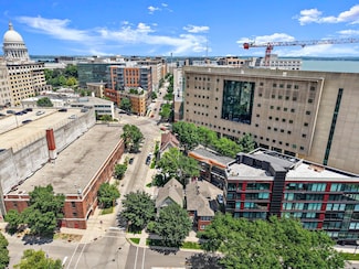207 S Henry St, Madison, WI 53703