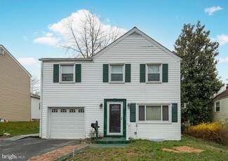 832 Potter Ave, Berwyn, PA 19312