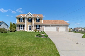 3187 Sherman Parc Cir, Jackson, WI 53037