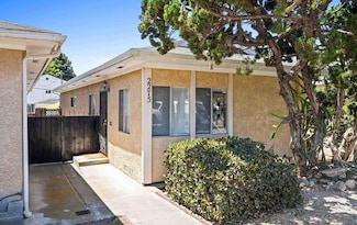 2275 Emerald St, San Diego, CA 92109