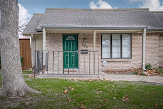 13937 Brookgreen Dr, Dallas, TX 75240