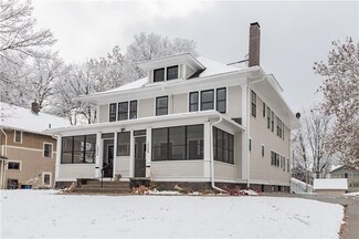 2008&2006 E 12th St, Des Moines, IA 50316