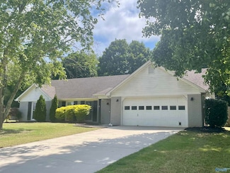 108 Eva Ct, Huntsville, AL 35811