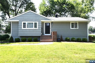 185 High St, Northvale, NJ 07647