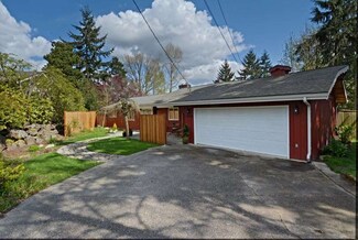 18504 57th Ave NE, Kenmore, WA 98028