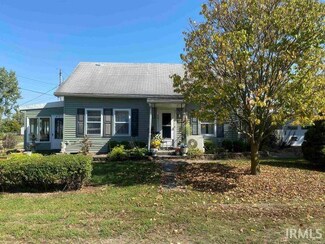 8831 N Broadway St, Bryant, IN 47326