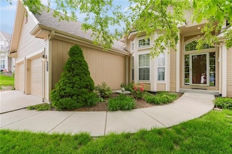 13600 Wagon Pass Rd, Platte City, MO 64079