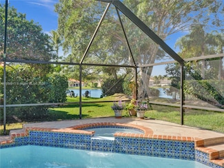 1034 Poplar Cir, Weston, FL 33326
