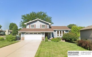 5406 N 127th St, Omaha, NE 68164