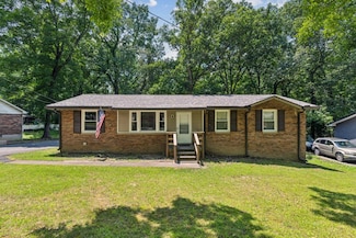 101 Burnett Rd, Dickson, TN 37055