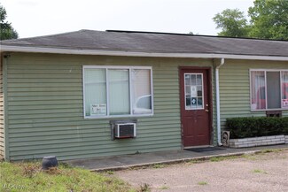 155 Walnut St, Corning, OH 43730