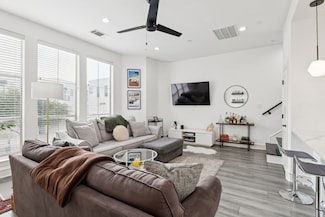 2100 N Fitzhugh Ave Unit D, Dallas, TX 75204