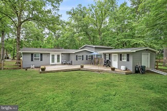 83 Ridge Crest Dr, Harpers Ferry, WV 25425