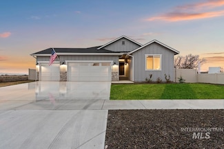 18328 N Camas Creek Ave, Nampa, ID 83687