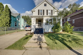 523 Grand Ave Unit 2, Aurora, IL 60506