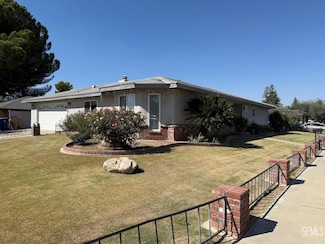 5820 Hillburn Rd, Bakersfield, CA 93306