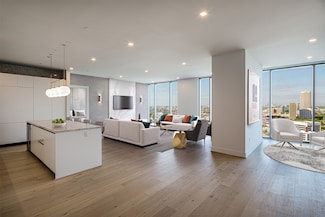 1711 Allen Pkwy Unit 2602, Houston, TX 77019