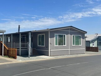 720 E Worth Ave Unit 109, Porterville, CA 93257