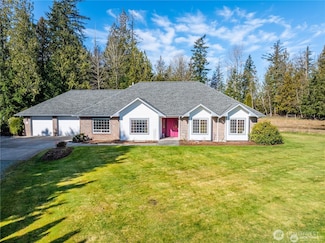865 Burlingame Rd, Mount Vernon, WA 98274