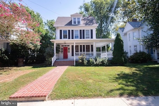122 Vue de Leau St, Cambridge, MD 21613