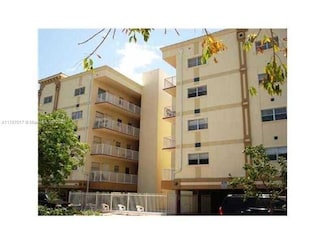 2008 Jackson St Unit D3, Hollywood, FL 33020