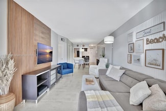 300 Golden Isles Dr Unit 204, Hallandale Beach, FL 33009