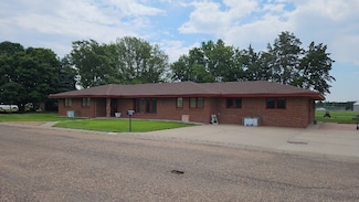 1009 E 11th St, Goodland, KS 67735