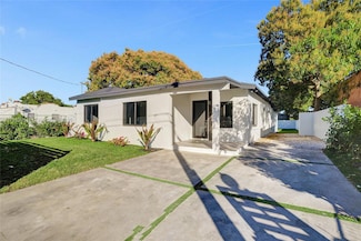 7943 NW 6th Ave, Miami, FL 33150