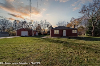 12449 W Greenfield Rd, Lansing, MI 48917